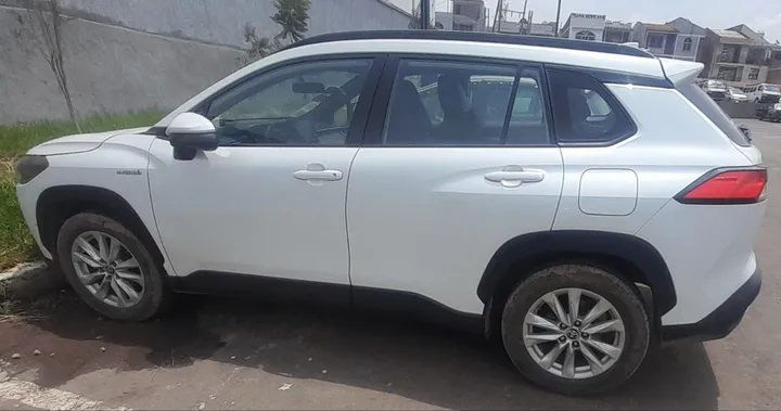 Toyota Corolla Cross Hybrid 2022 – photo 5