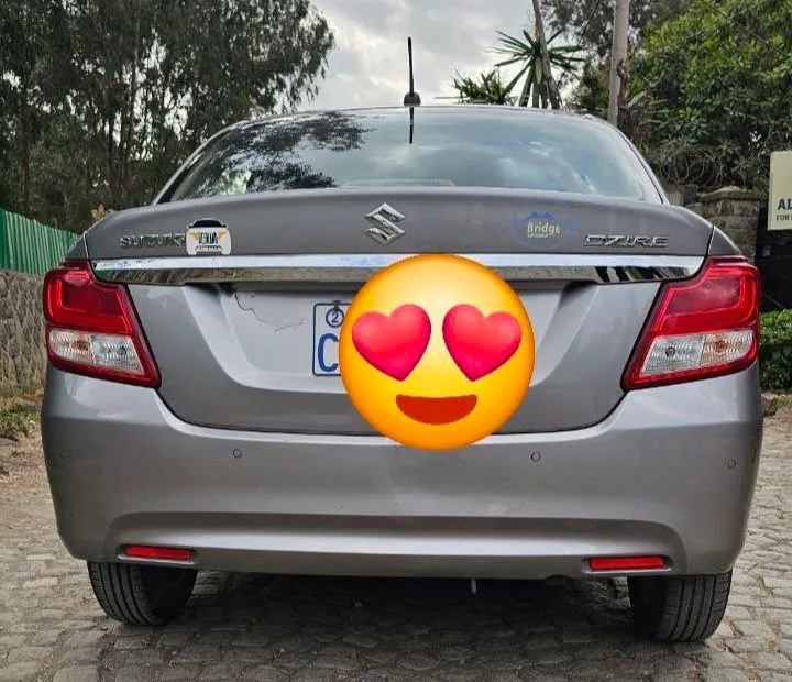 Suzuki Dzire 2022 Automatic – photo 5