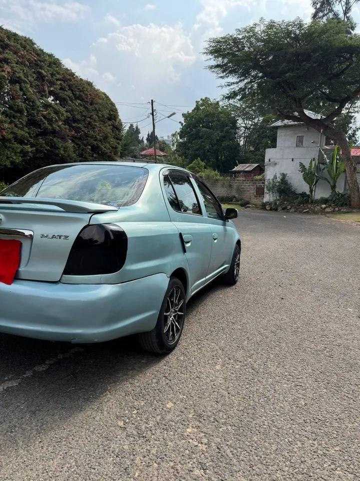 Toyota Platz 2005 Automatic – photo 4