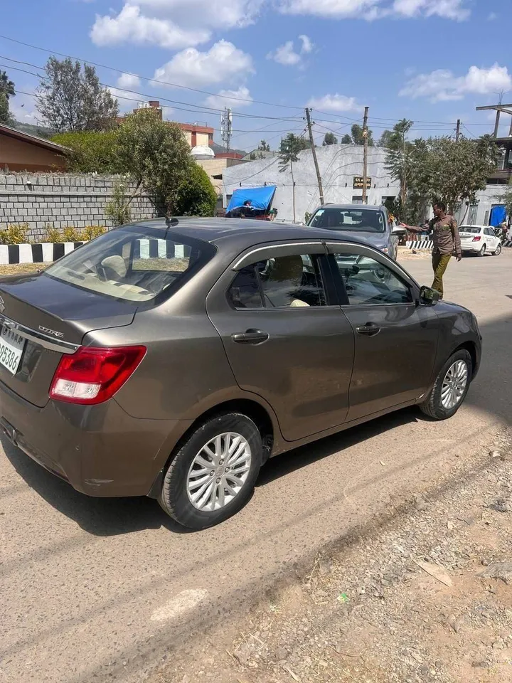 Suzuki Dzire 2021 Automatic – photo 5