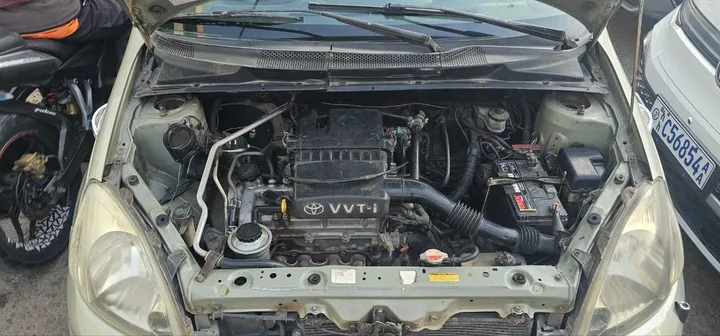 Toyota Vitz 2002 Automatic – photo 5