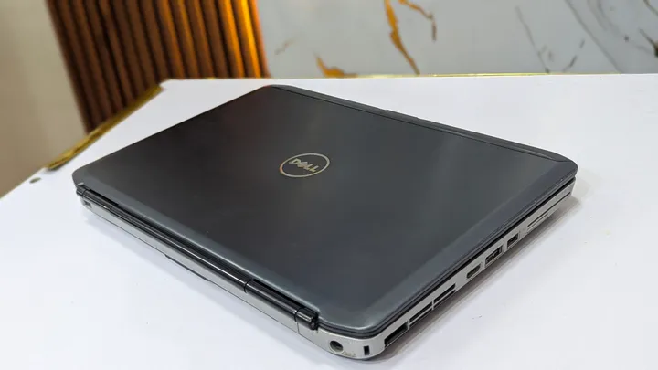 Dell Latitude i7 8GB Laptop – photo 4