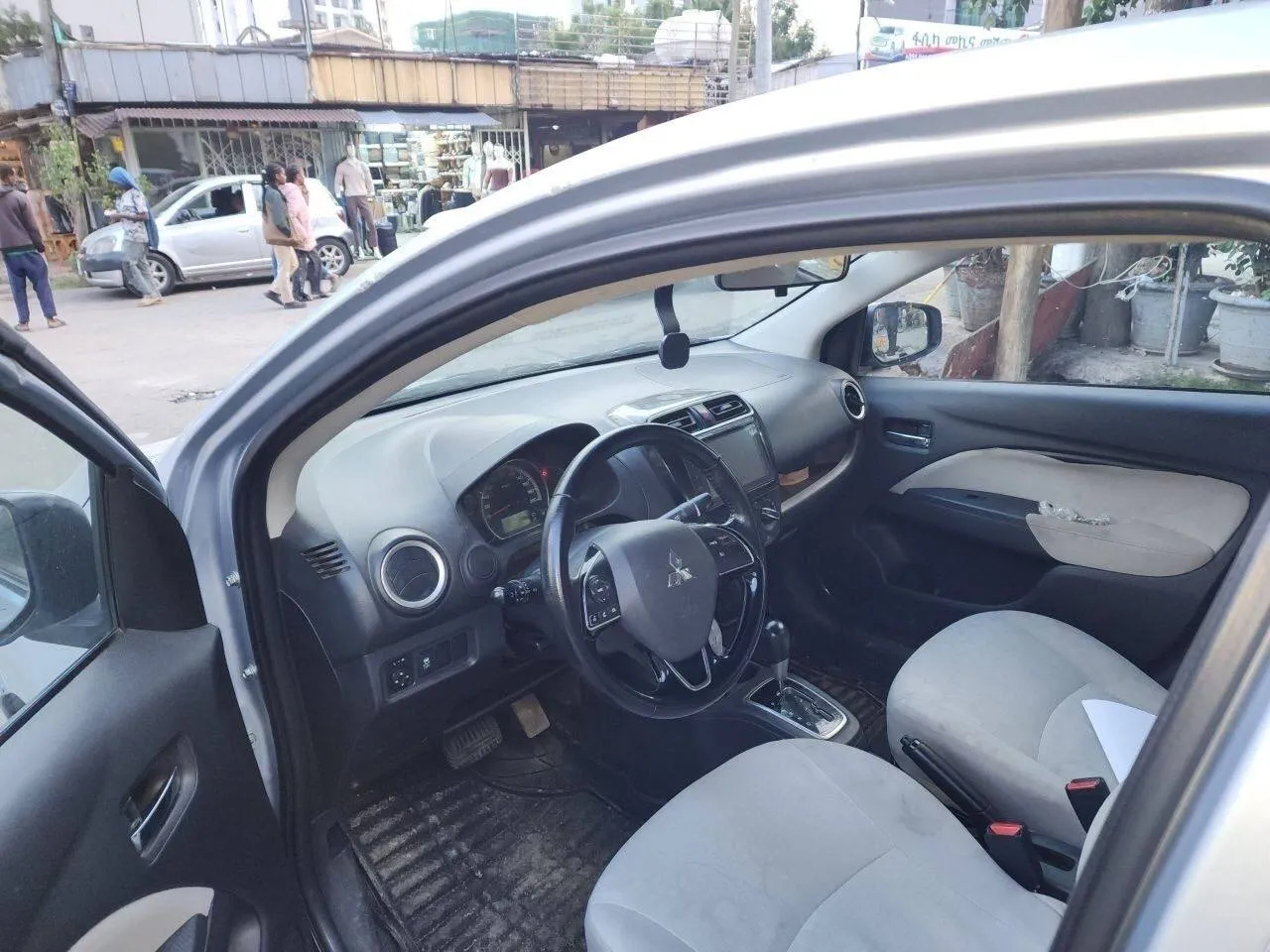 Mitsubishi Attrage 2022 Automatic – photo 4
