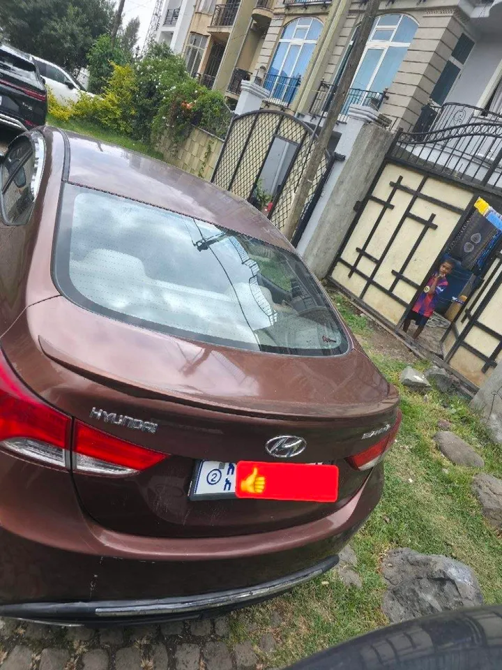 Hyundai Elantra 2013 Automatic – photo 3