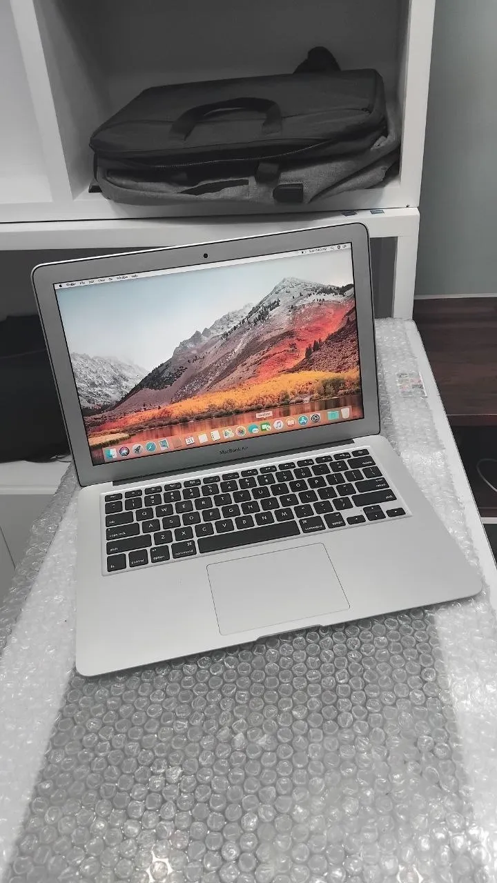 Apple MacBook Air 2017 i5 – photo 4