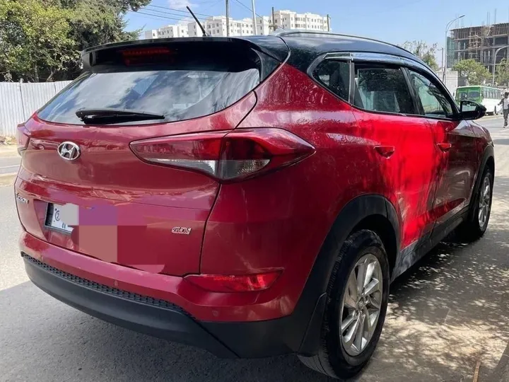 Hyundai Tucson 2018 Automatic – photo 5