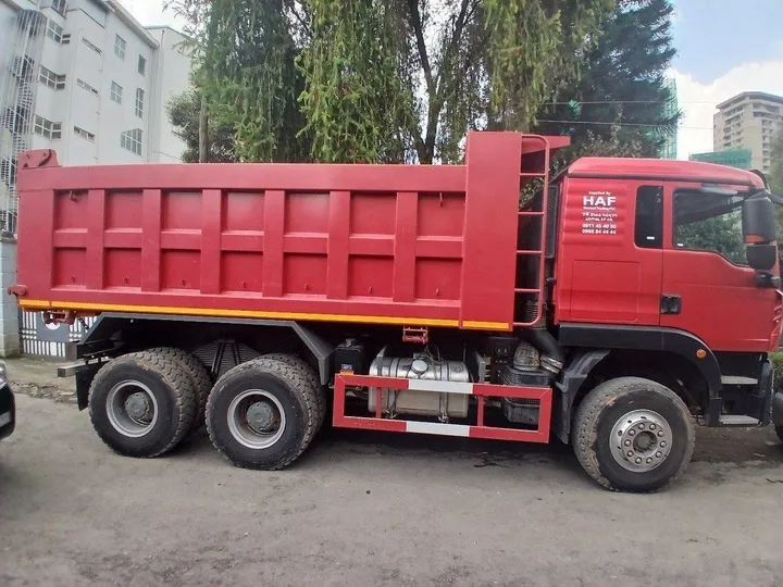 2025 Howo Dump Truck – photo 3
