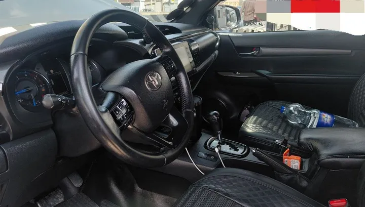 Toyota Hilux Invincible Double Cab 2021 – photo 5
