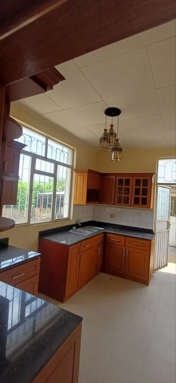 Villa House for Sale in Ayat – photo 4