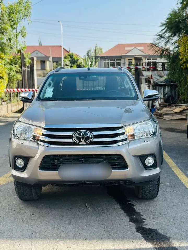 Toyota Hilux Revo X-Cab 2020 – photo 3