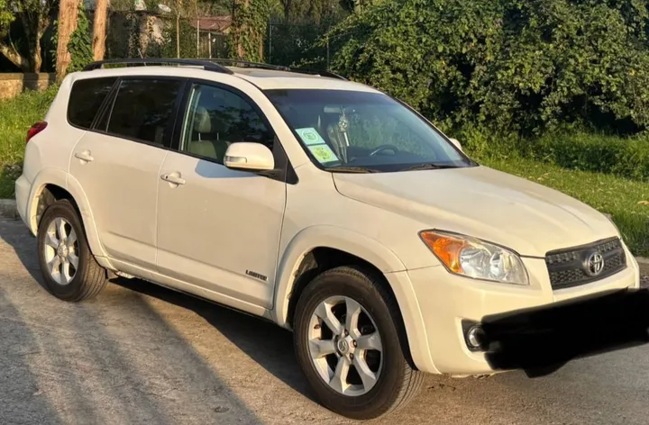 Toyota RAV4 2012 Automatic – photo 3