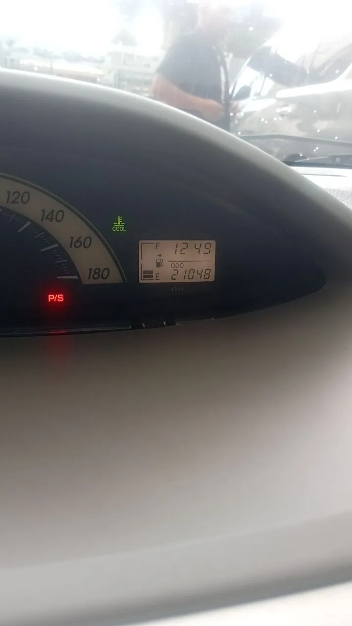 Toyota Yaris Belta 2008 – photo 6