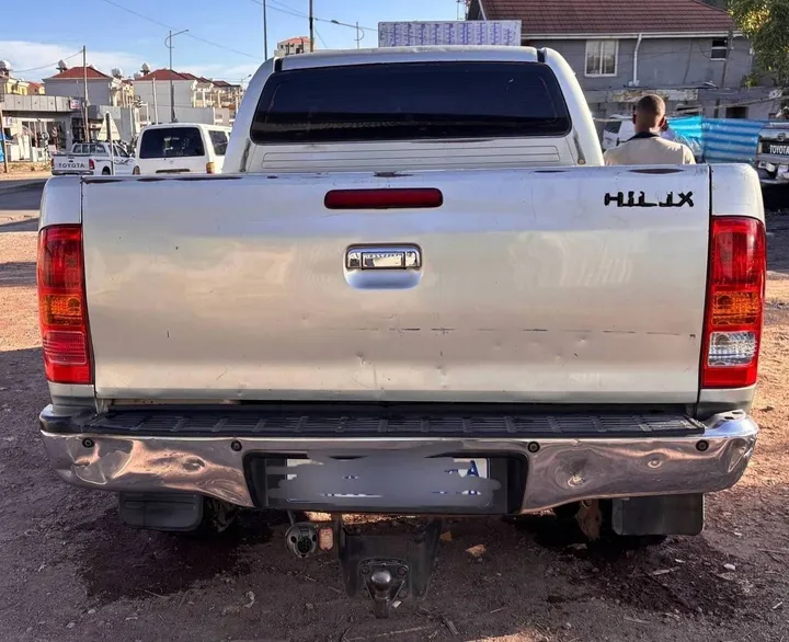 Toyota Hilux King Cab 2006 – photo 5