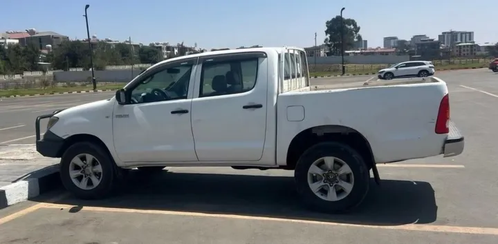 Toyota Hilux Double Cab 2007 – photo 3