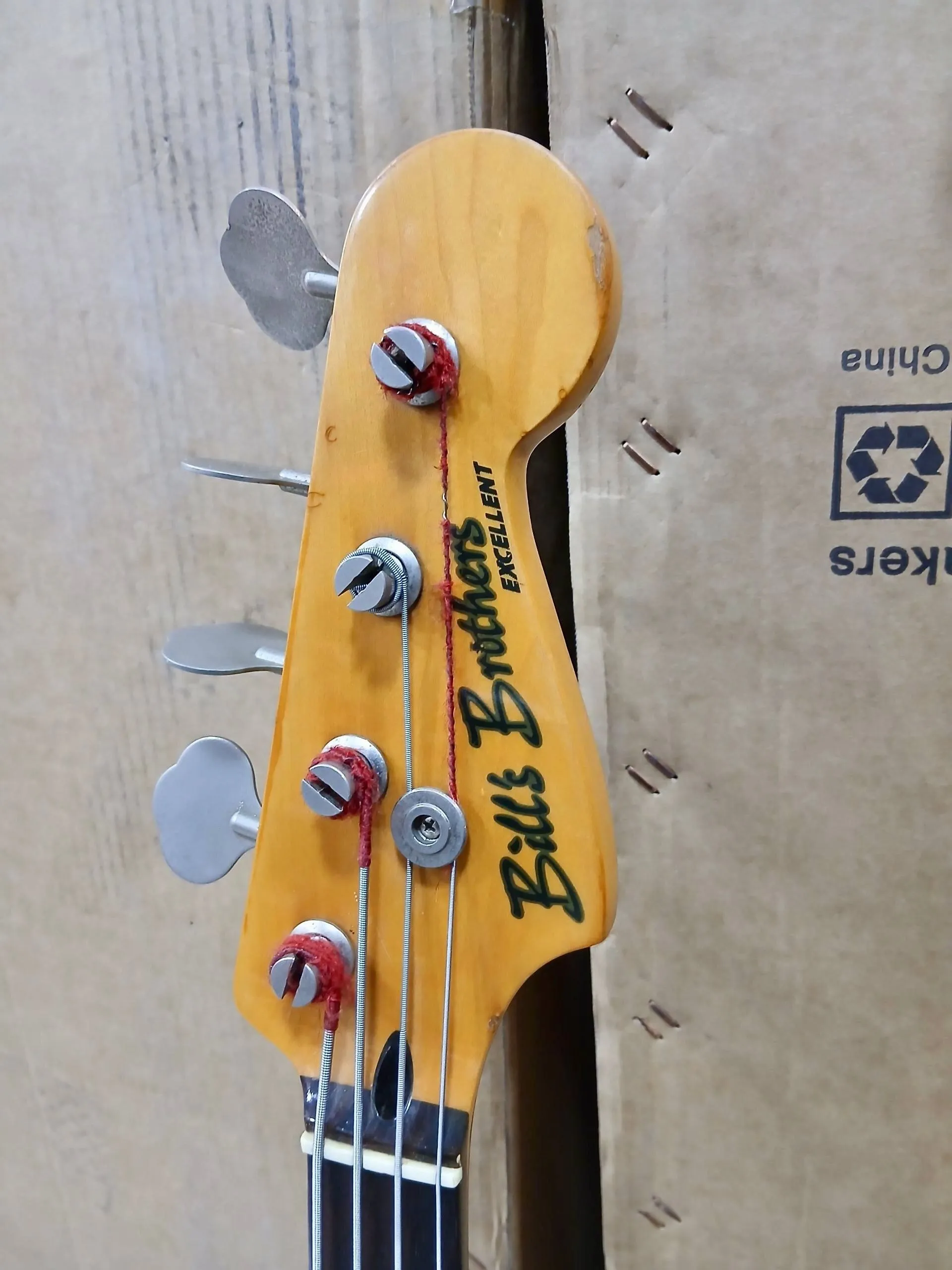 Bills Brothers Bass Guitar – photo 4