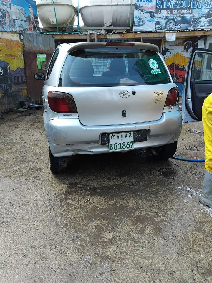 Toyota Vitz 2001 Manual 1.1 – photo 3