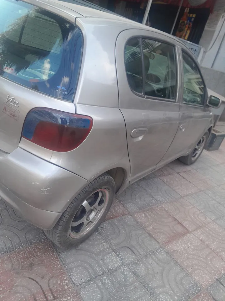 Toyota Vitz 2001 Automatic – photo 5