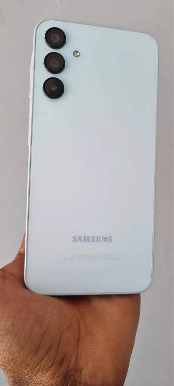 Samsung Galaxy A15 Smartphone – photo 6