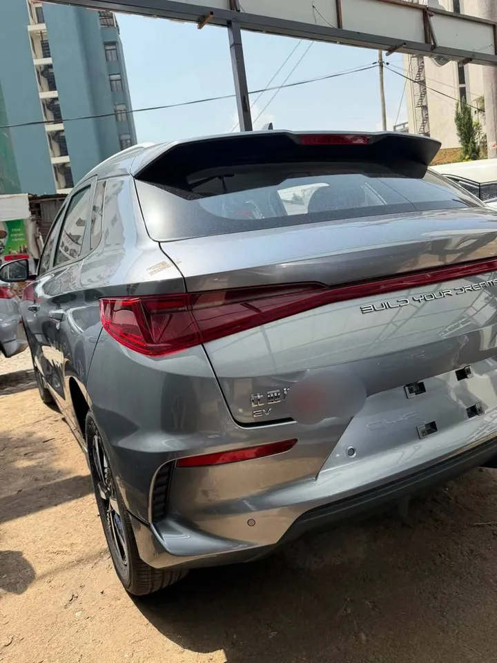 BYD E2 2025 Full Option – photo 3
