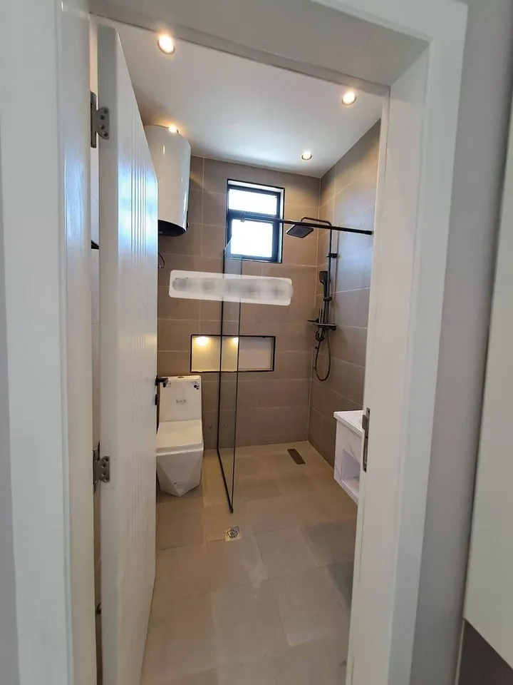 Modern G+2 House in Ayat – photo 9