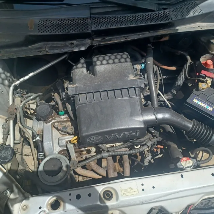 Toyota Vitz 2000 Code 2 – photo 5