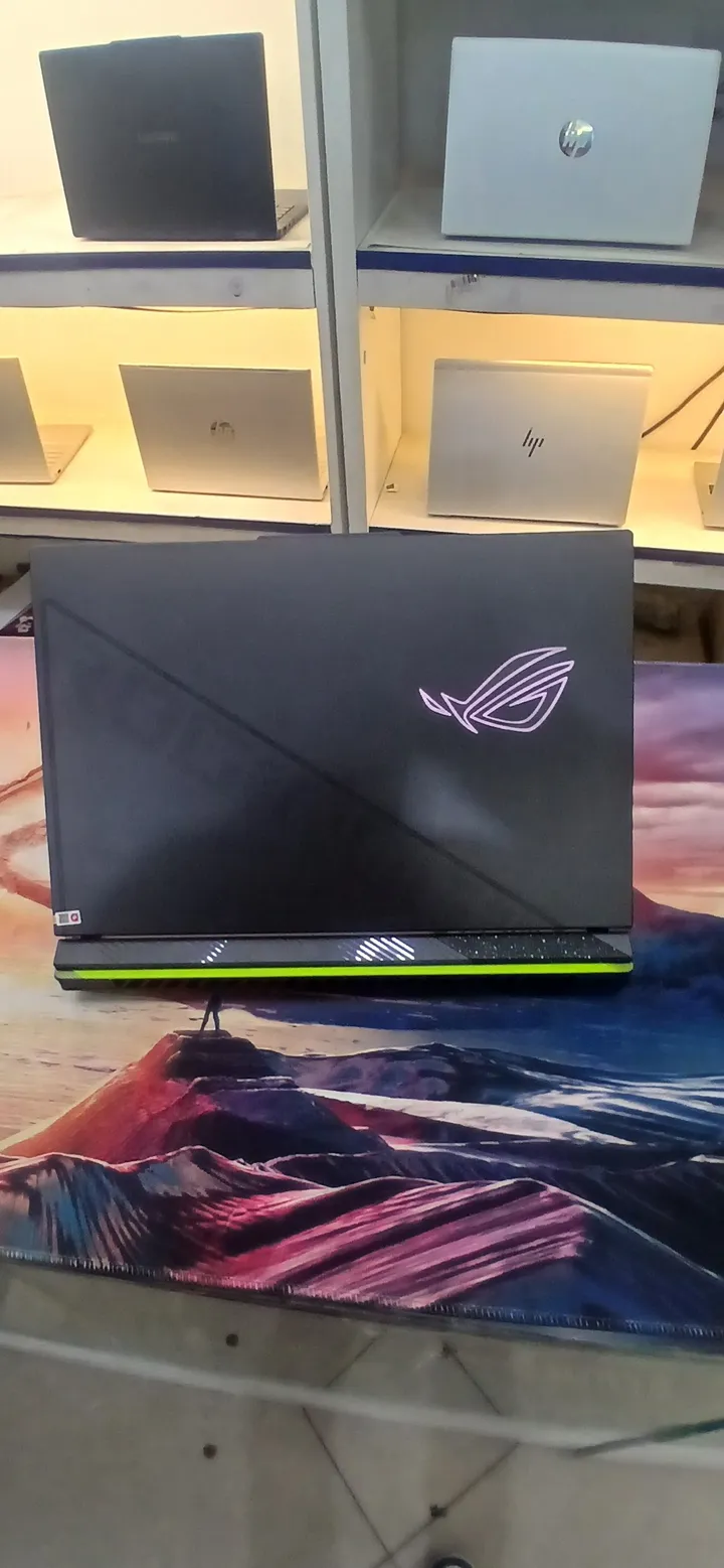 Asus ROG Strix i9 RTX 4060 Laptop – photo 7