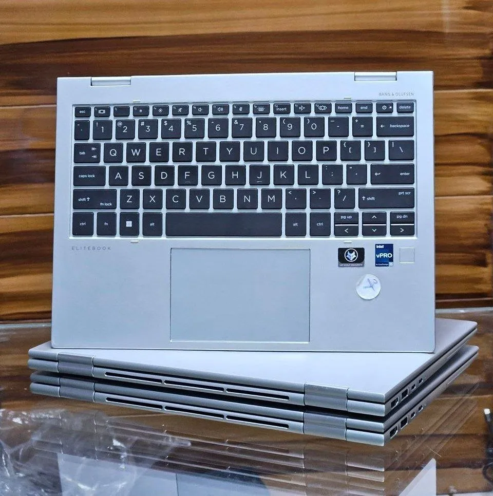 HP EliteBook x360 830 G9 Laptop – photo 4