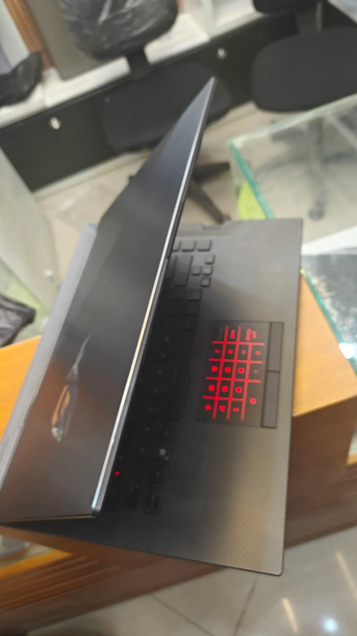 ASUS ROG Strix i7 RTX 2060 Gaming Laptop – photo 3