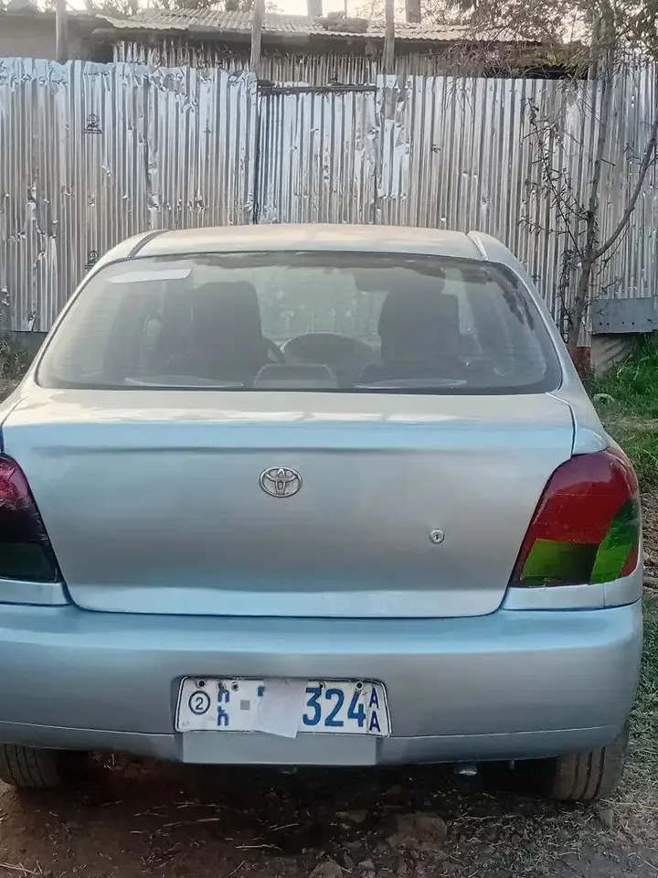 Toyota Platz 1999 Automatic – photo 3