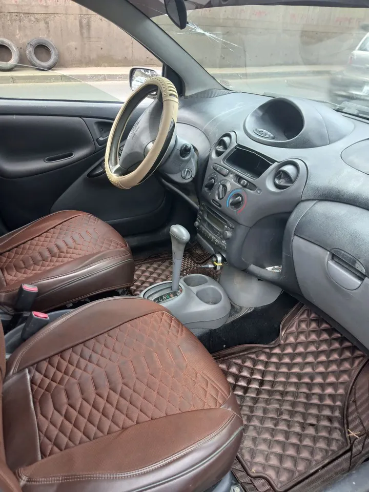 Toyota Vitz 2001 Automatic – photo 7