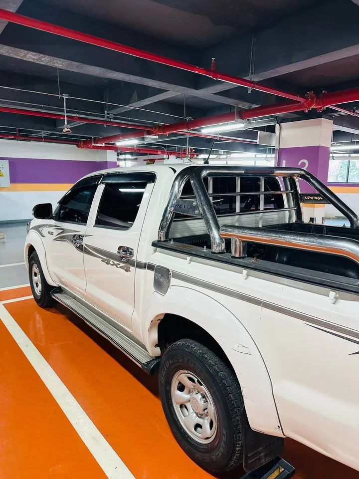 Toyota Hilux Double Cab 2015 – photo 4