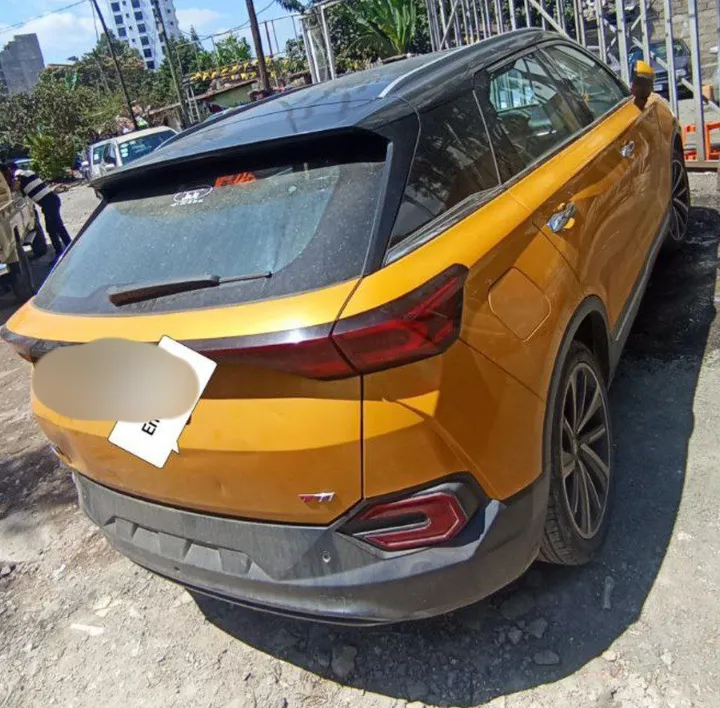 FAW Bestune T77 2021 SUV – photo 8