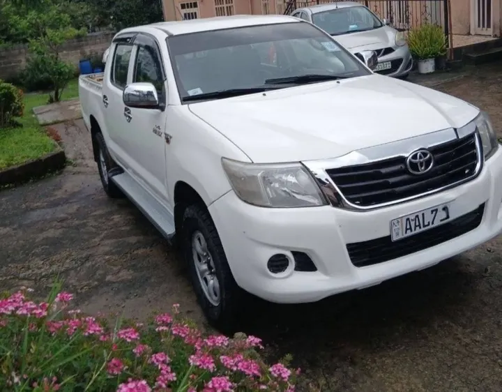 Toyota Hilux Double Cab 2011 – photo 5
