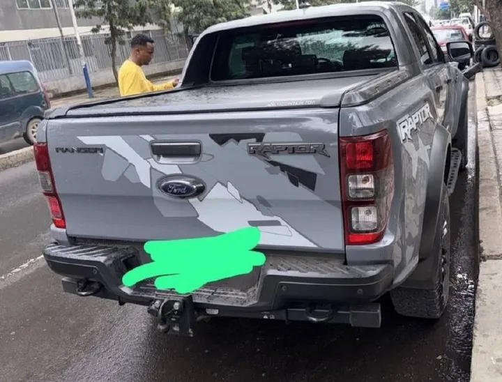 Ford Raptor Double Cab 2023 – photo 6
