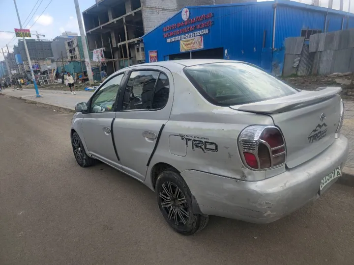 Toyota Platz 2001 Automatic – photo 5