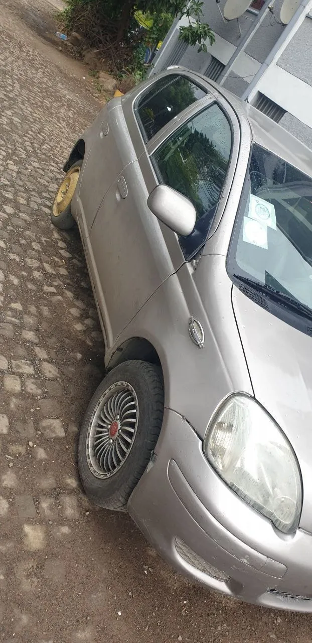 Toyota Vitz 2004 Automatic – photo 6