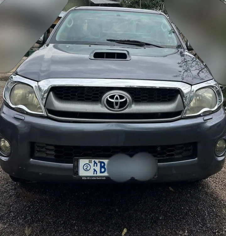 Toyota Hilux 2009 D4D Manual – photo 4