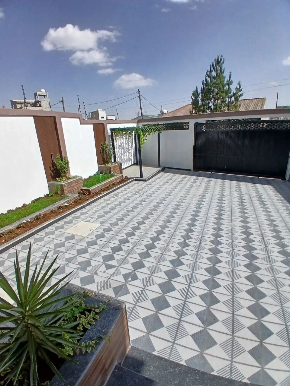 Modern G+2 Residential House for Sale – photo 4