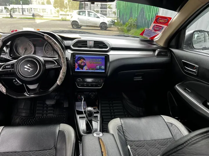 Suzuki Dzire 2022 Automatic – photo 7