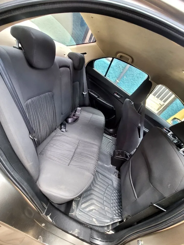 2019 Suzuki Dzire Manual – photo 3