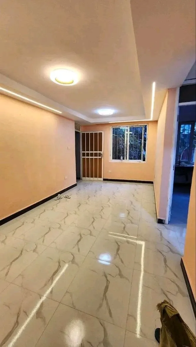 1-Bedroom Summit Condominium 47 sqm – photo 3