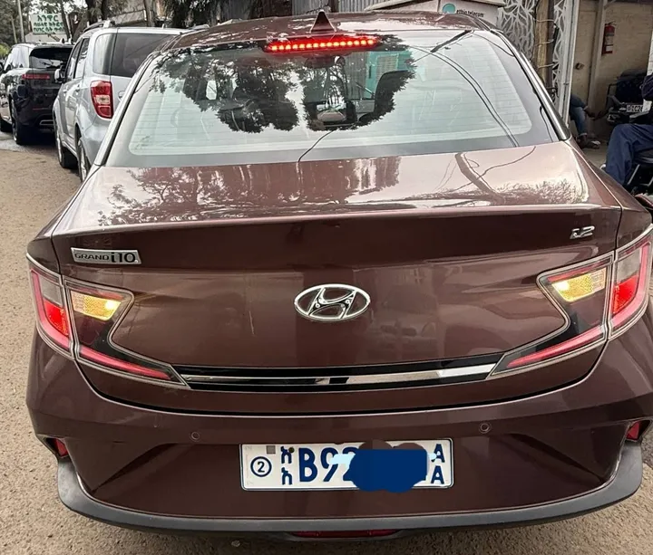 Hyundai Grand i10 2021 Automatic – photo 4