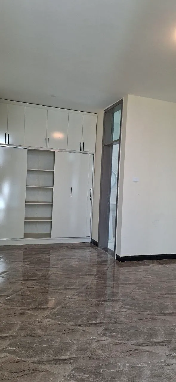 3 Bedroom Apartment in Ayat Gift – photo 8