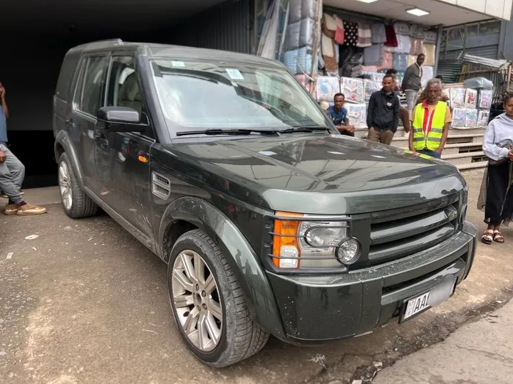 Land Rover Discovery 2015 SDV6 HSE – photo 6