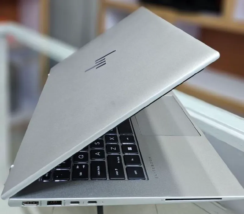 HP EliteBook 840 G10 i5 Laptop – photo 4