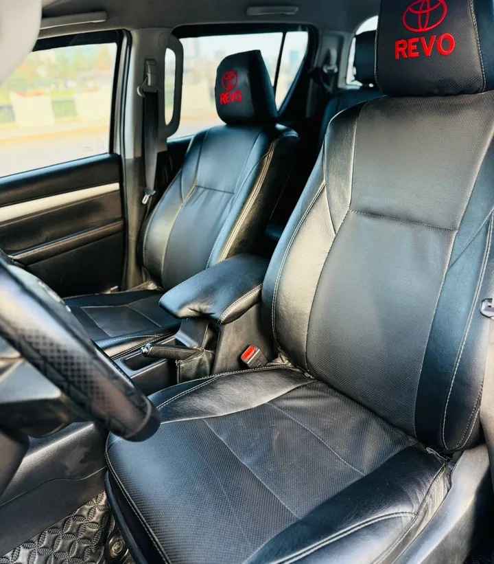 Toyota Revo Double Cab 2017 – photo 5