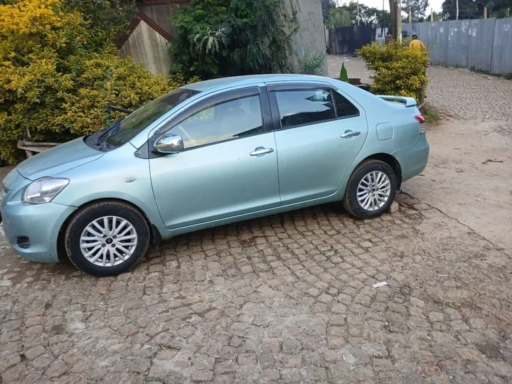 Toyota Yaris Belta 2008 Automatic – photo 3