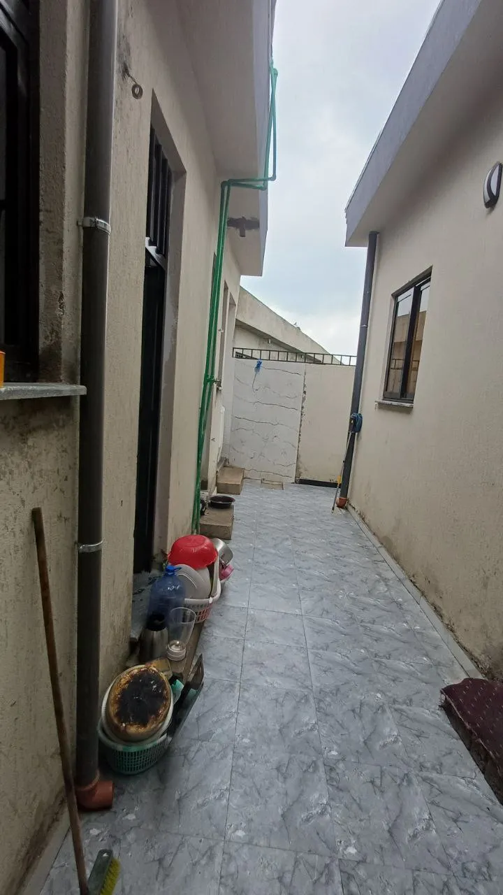 250 ካሬ አዲስ ቪላ ቤት አያት – photo 5