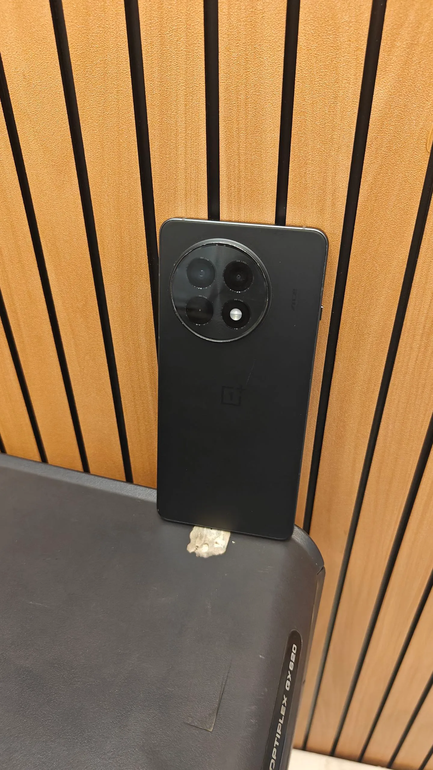 Brand New OnePlus 13R 512GB – photo 3