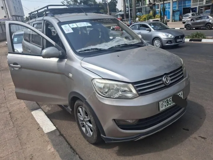 Glory 2021 Manual 7-Seater Van – photo 3